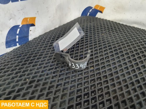 Кронштейн-хомут трубопровода EGR