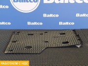 Брызговик передний правый